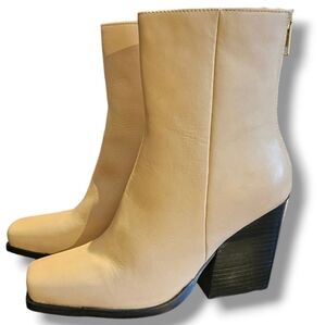 Block heeled ankle boots